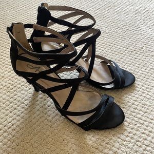 Stewpot black heels